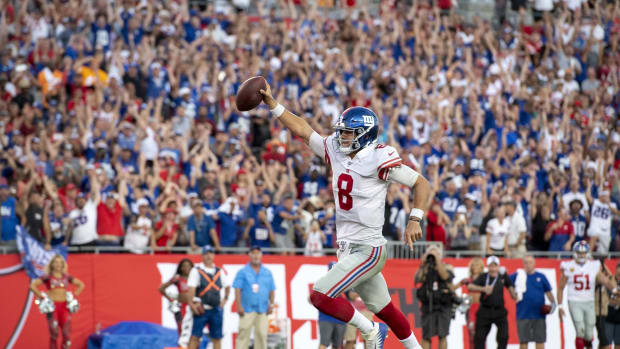 Sep 22, 2019; Tampa, FL, USA; New York Giants quarterback Daniel Jones (8) runs the ball in for a touchdown against the Tampa Bay Buccaneers during the fourth quarter at Raymond James Stadium. Mandatory Credit: Douglas DeFelice-USA TODAY Sports